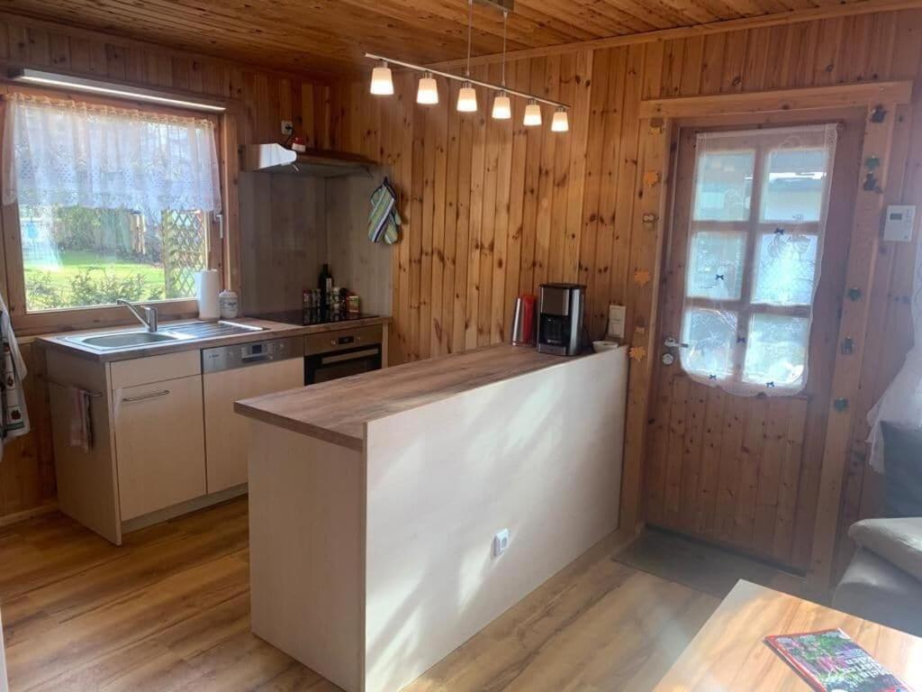 Holzhaus Mit Direktem Wasserzugang In Berlin-Koepenick Extérieur photo